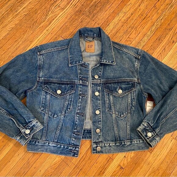 GAP NWT Jean Jacket - Picture 1 of 4